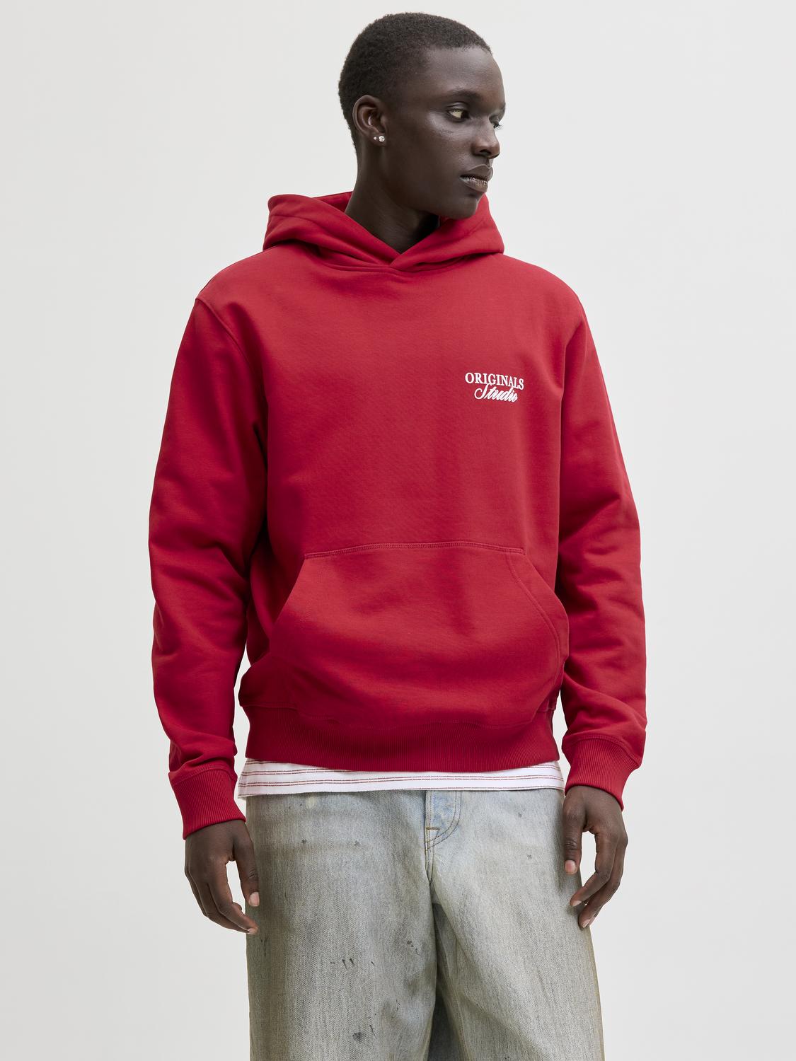 model_shot-front